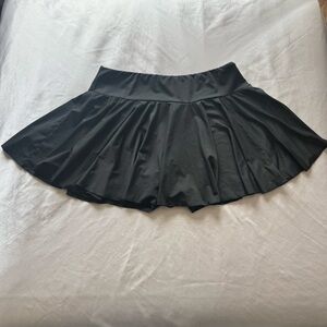 SHEIN Black Elastic High Rise Pleated Tennis Skort